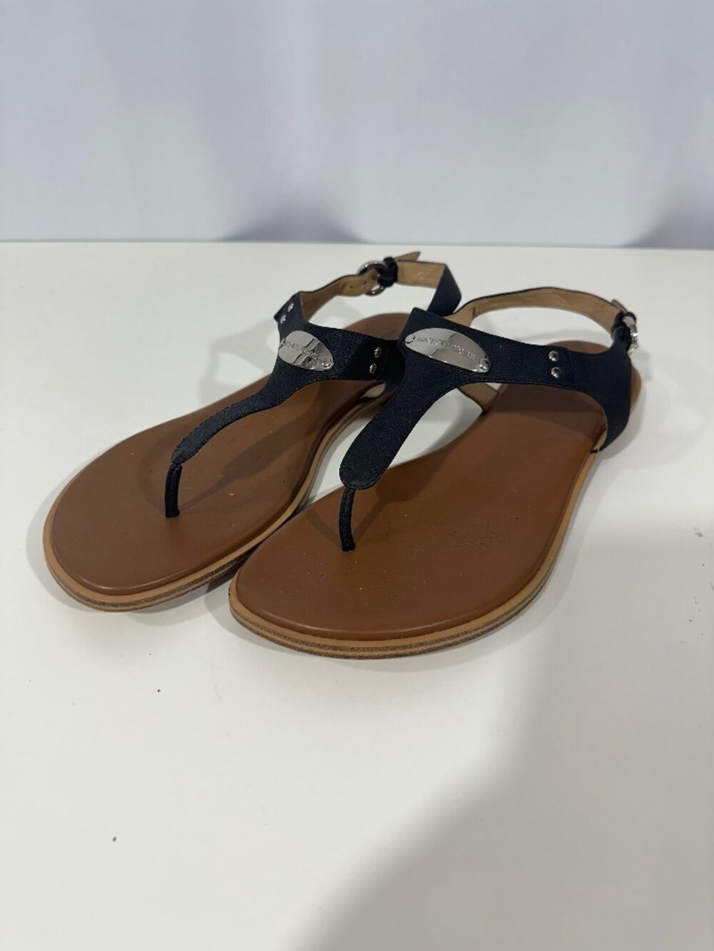 Michael Kors Black T-Strap Thong Sandals Size 10M Silver Logo Hardware Summer